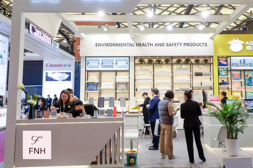Funihe team and hospitality textile buyers at exhibition 10