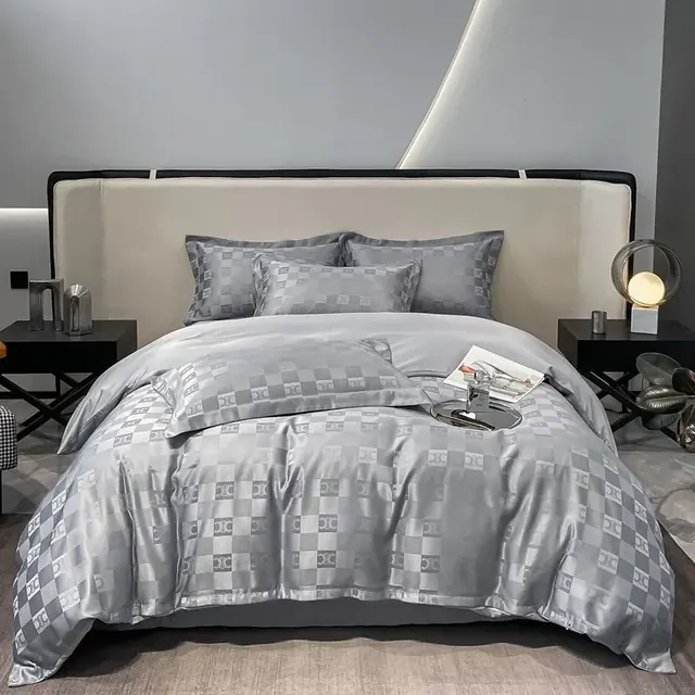 Luxury Hospitality Duvet Cover by FNH