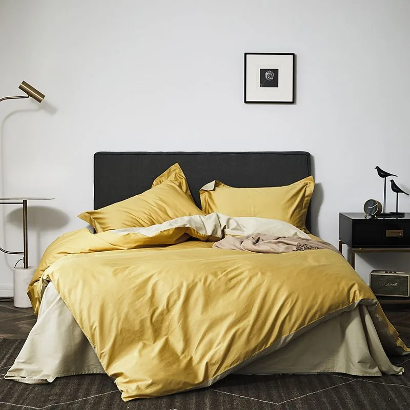 Quilt Fitted Motel Queen Size Sheet Set by FNH