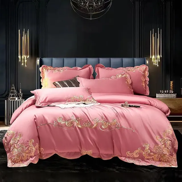 Hotel Specialty Store Striped Top Quality Bedding Set by FNH