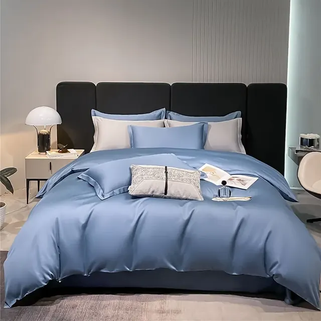 Beddings Duvet Cover by FNH