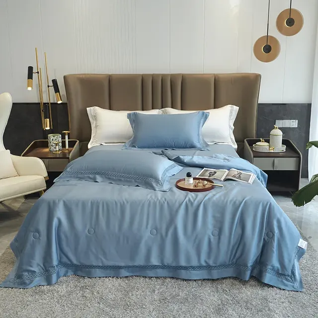 Alternative Quilted Comforter — Hypoallergenic by FNH