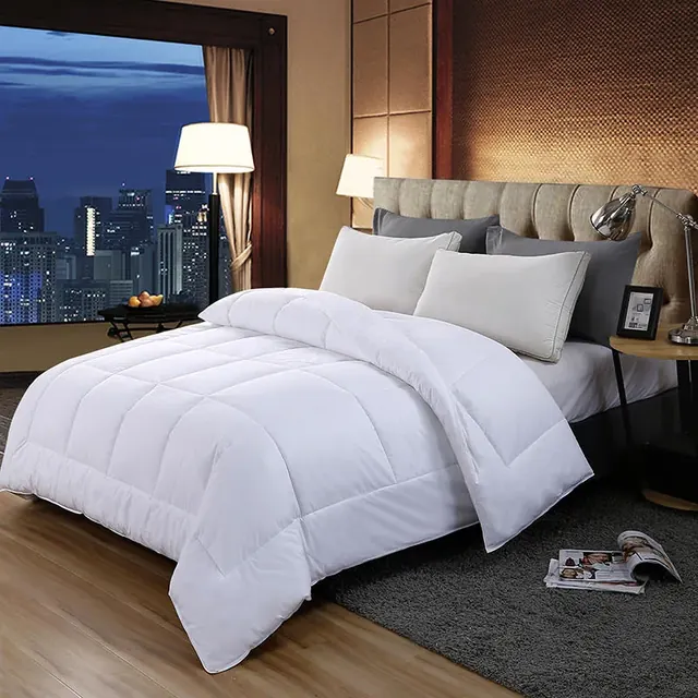 Soft Fabric Printing Full Size Piping Duvet by FNH