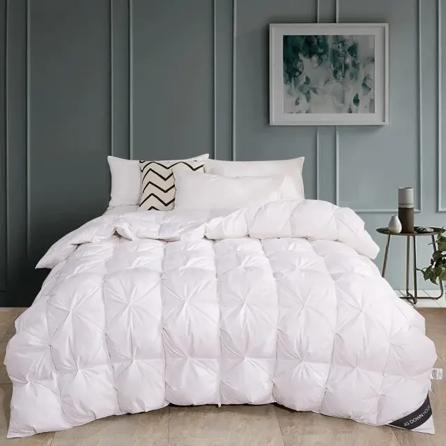 Potential White Standard Size Twisted Flower Style Goose Down And Duck Duvet by FNH