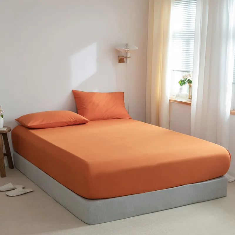 Soft And Delicate Skin-Friendly Durable Knitted Fabric 4 Pieces Bedding Set by FNH