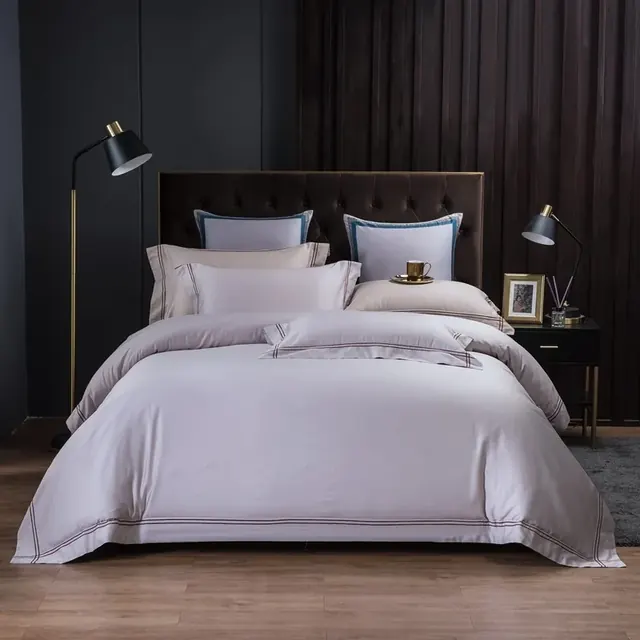 Comforter by FNH