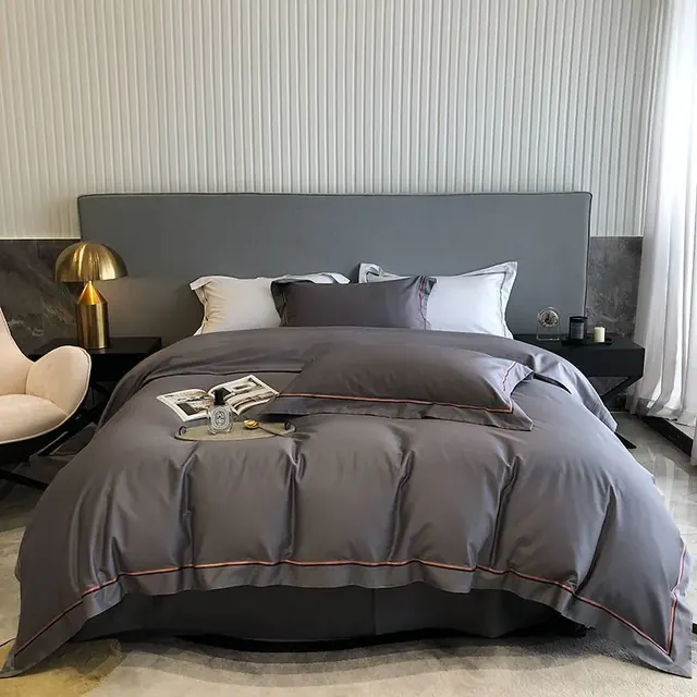 Sheets Collection Grande Best Hotel Fitted Sheet by FNH