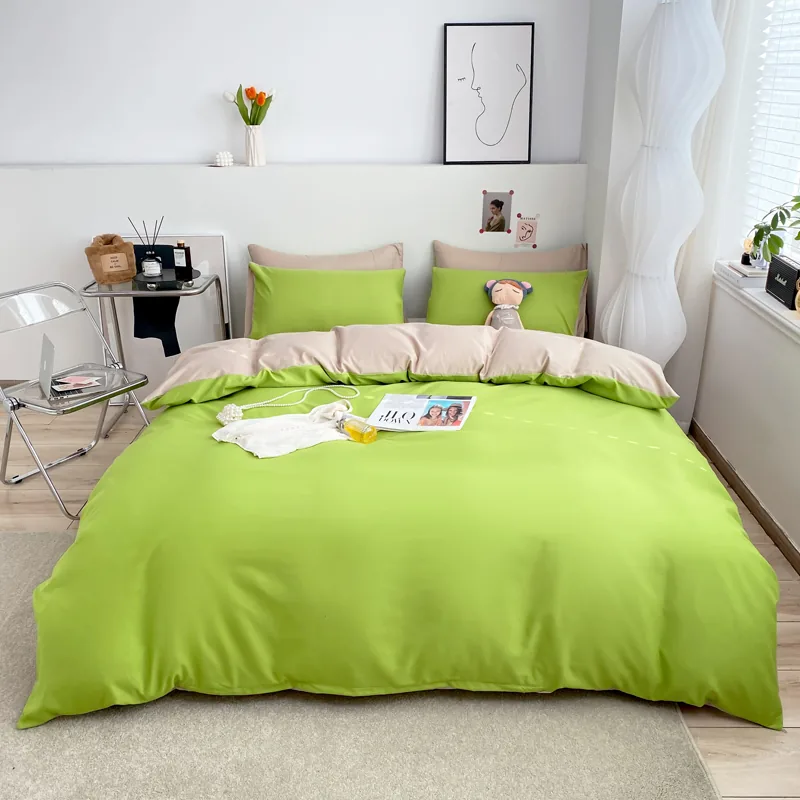 Luxury 100% Polyester Fiber Solid Color Bedsheet Bedding Set by FNH