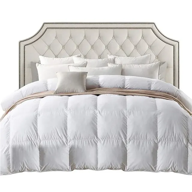 Egyptian Bedding Luxurious 800 Thread Count Duvet by FNH