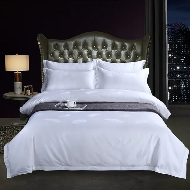 Luxurious Design Cotton White Jacquard Oeko Hotel Motel Bedding Set by FNH